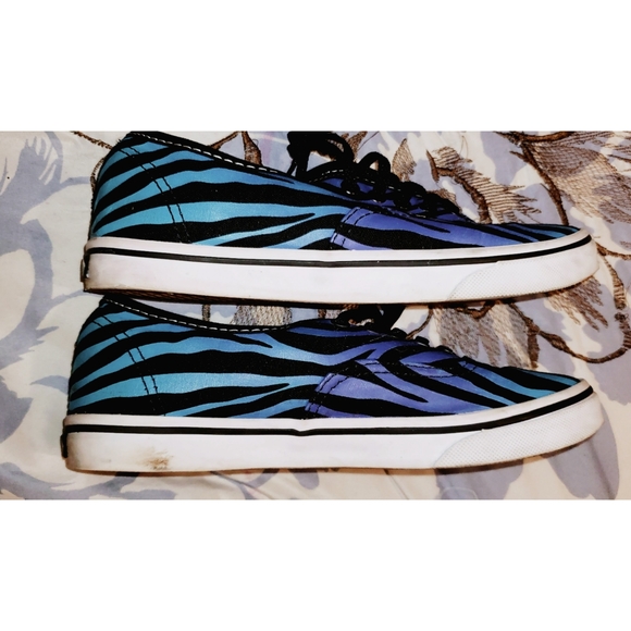 Zebra Stripe Vans - Picture 3 of 7